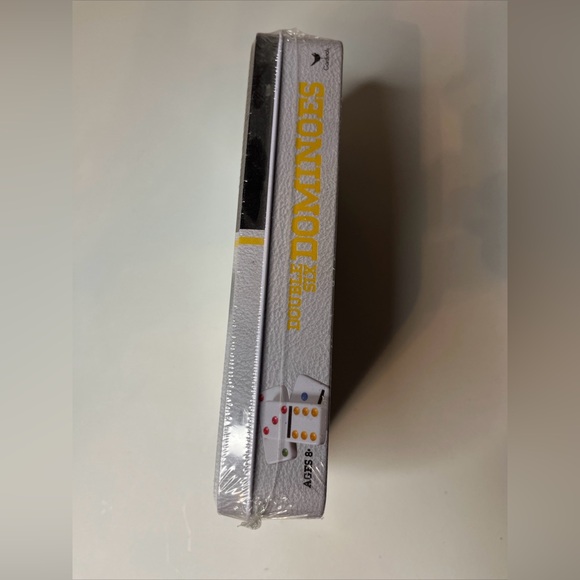 Cardinal Collectors Double Six Dominoes 28 Bright Colored Dot Dominoes Sealed - Picture 5 of 6